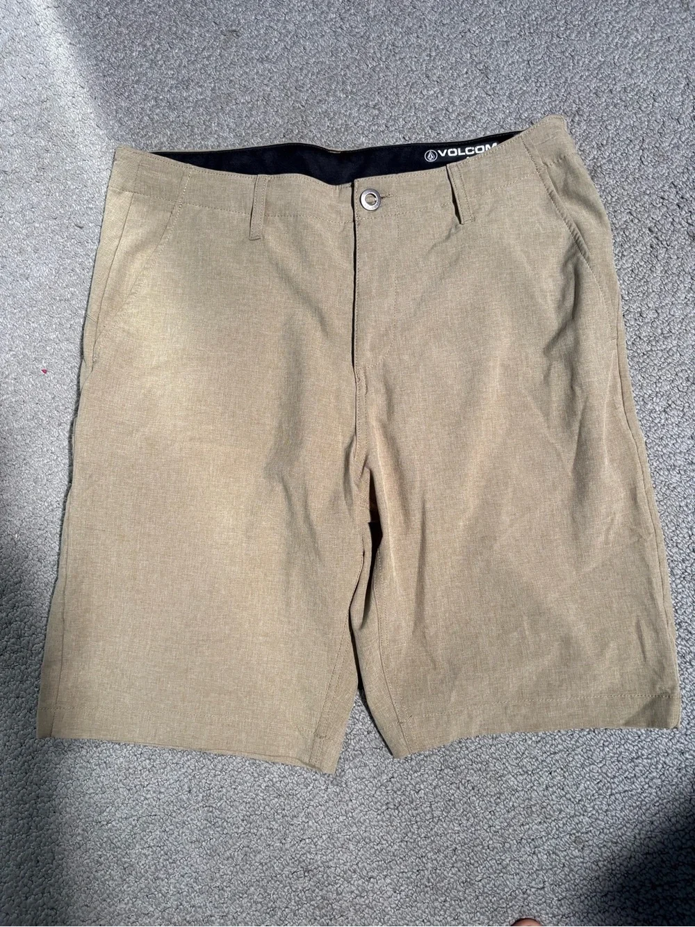 Volcom Men’s Tan Flat-Front Shorts