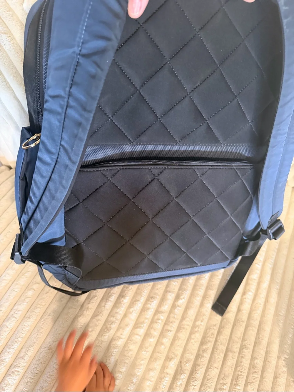Sampsonite durable navy