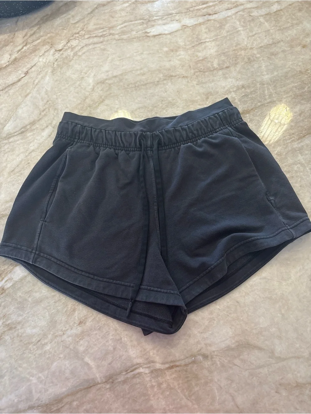 lululemon athletica lightweight athletic