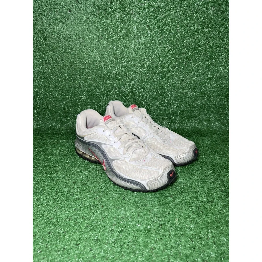 Nike reax run