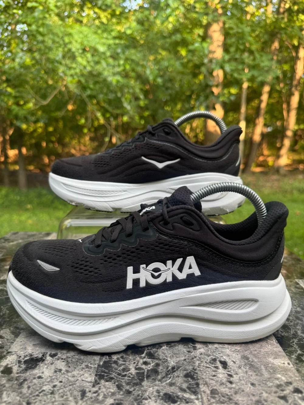 Hoka One One 2e please box