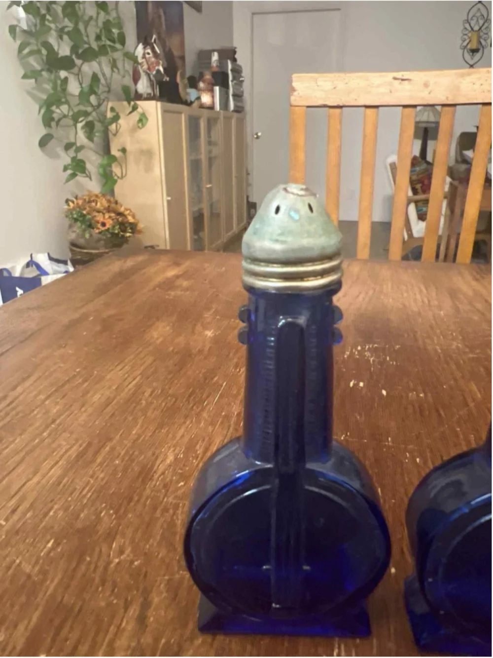 Unbranded vintage hazel