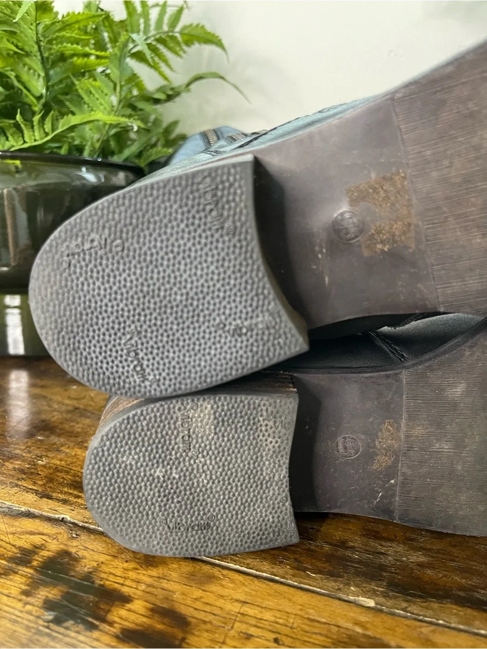 Steve Madden classic knee