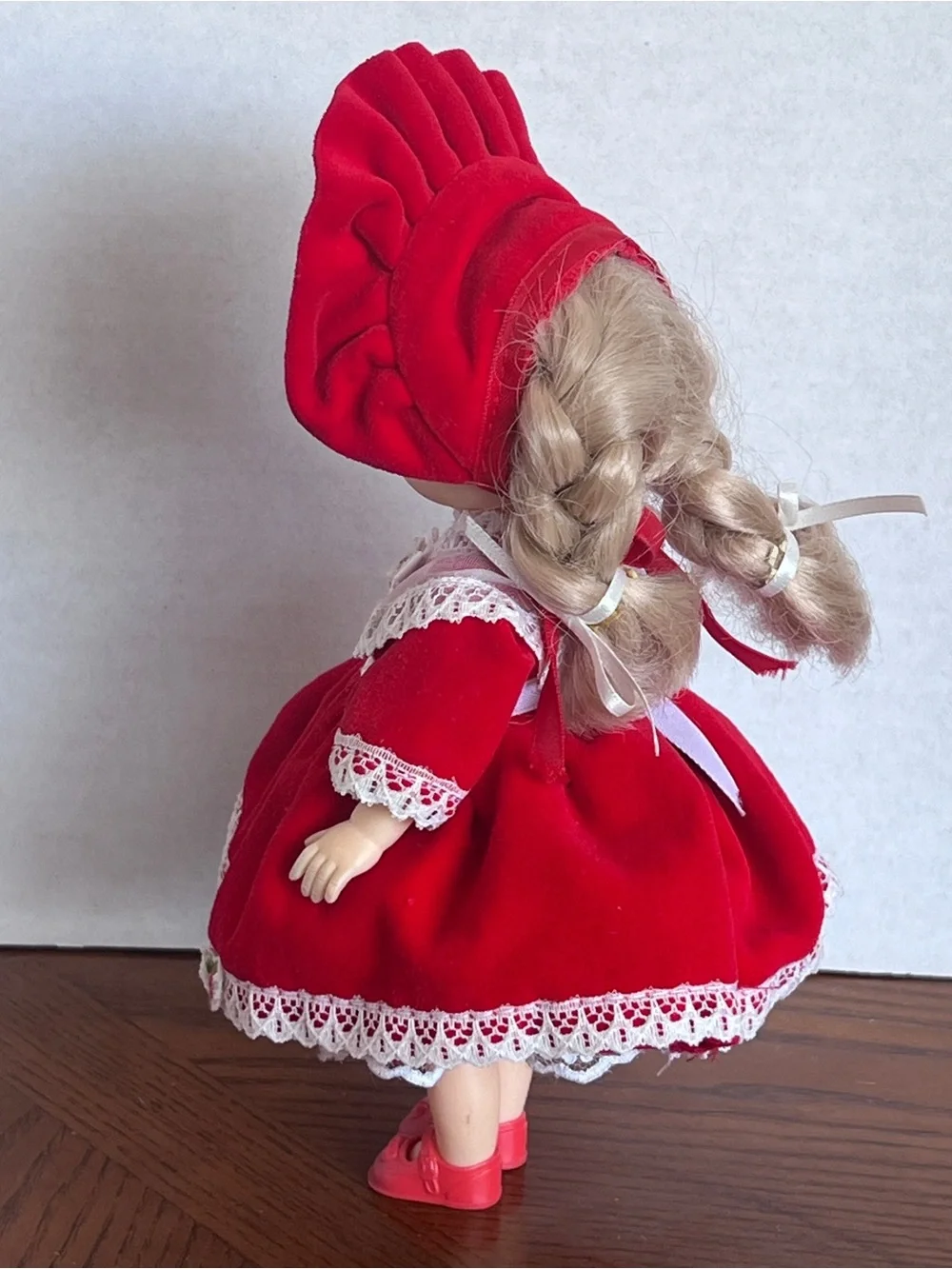 Classic Red Velvet Dress Doll with Bonnet - Kids Toys