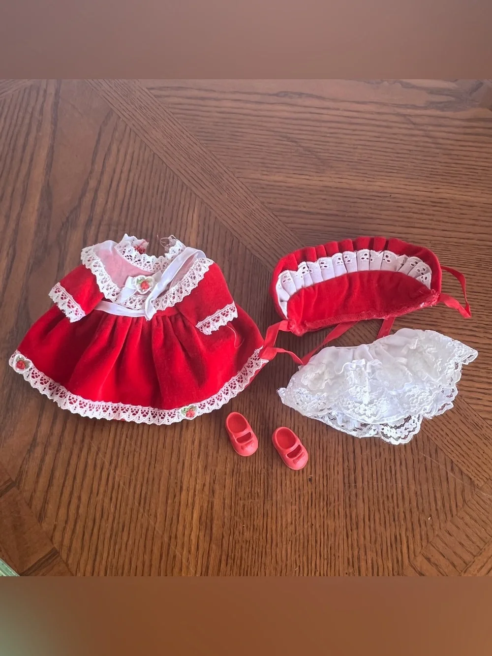 Classic Red Velvet Dress Doll with Bonnet - Kids Toys