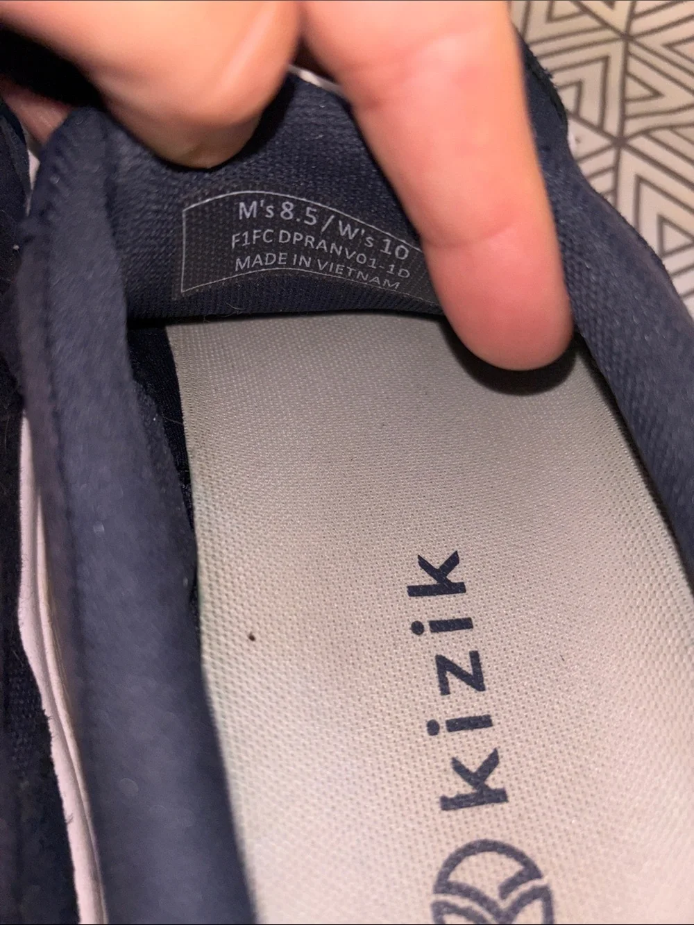 Kizik navy canvas