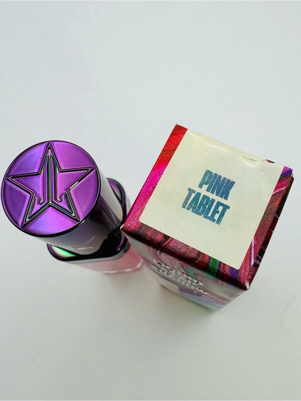 Jeffree Star Pink Tablet Liquid Eyeshadow - Matte Bubblegum Pink