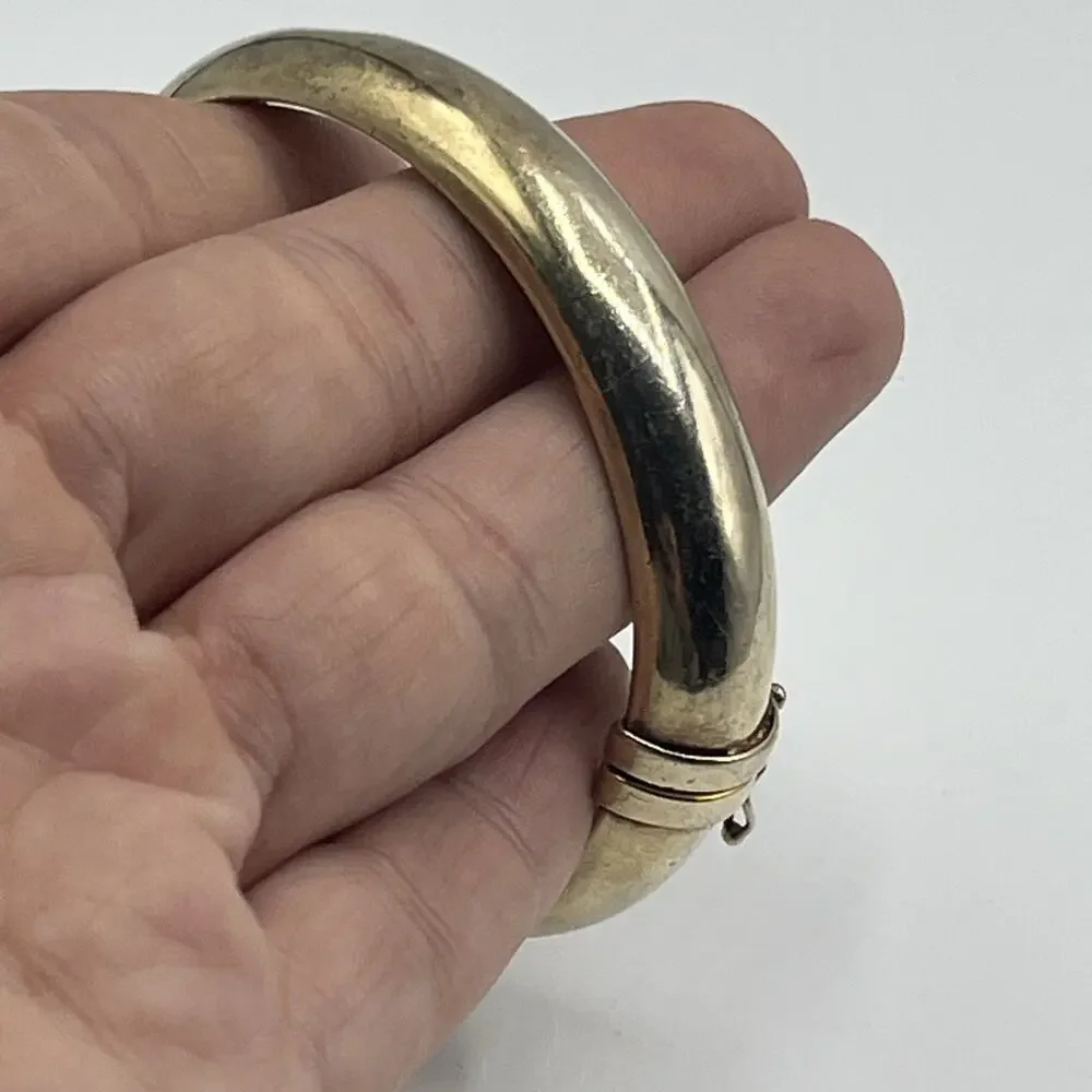 Unbranded 🙏 gold bracelet