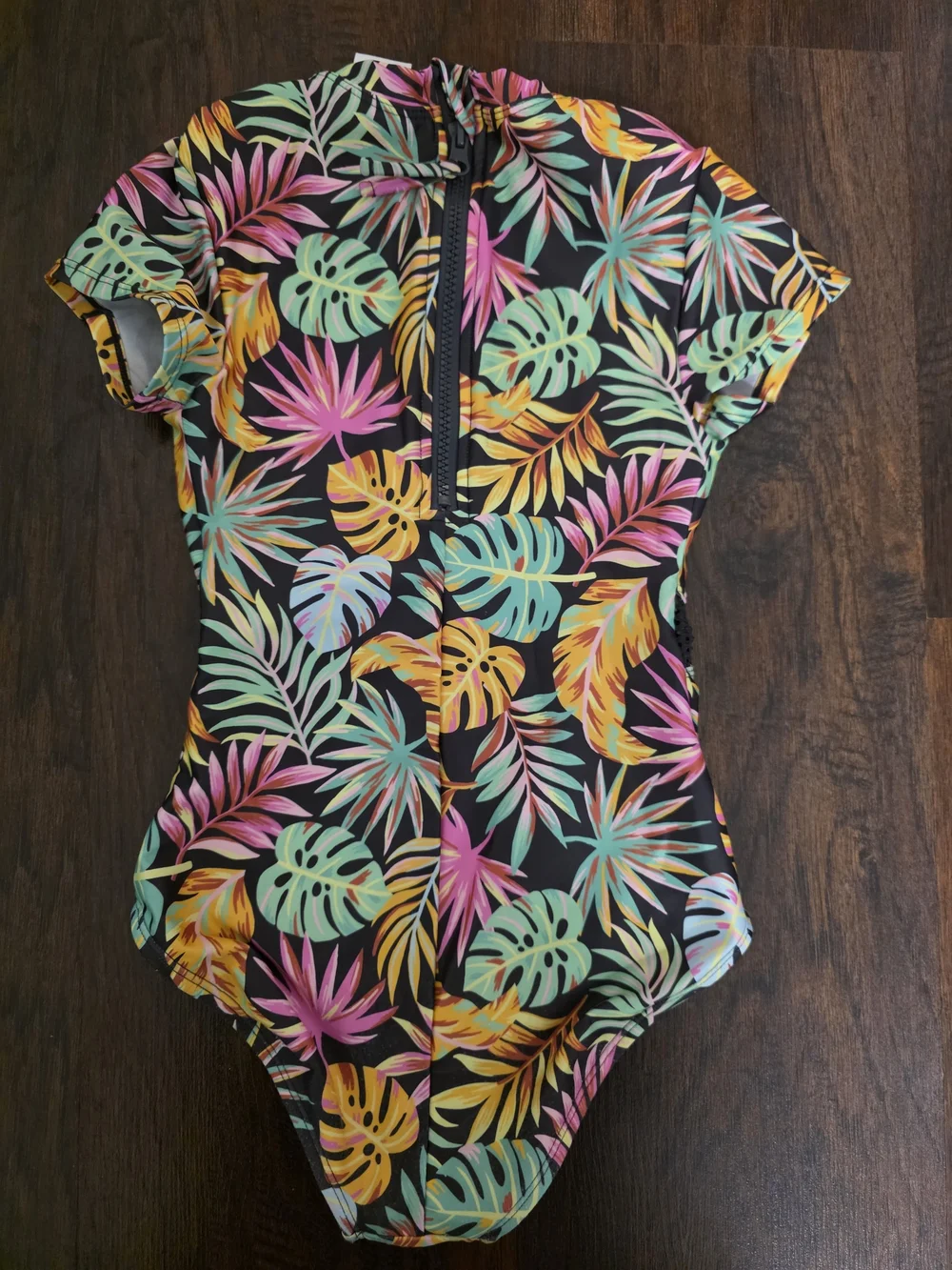 art class vibrant tropical