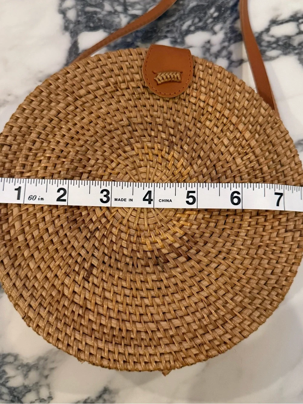 Collection XIIX hand round