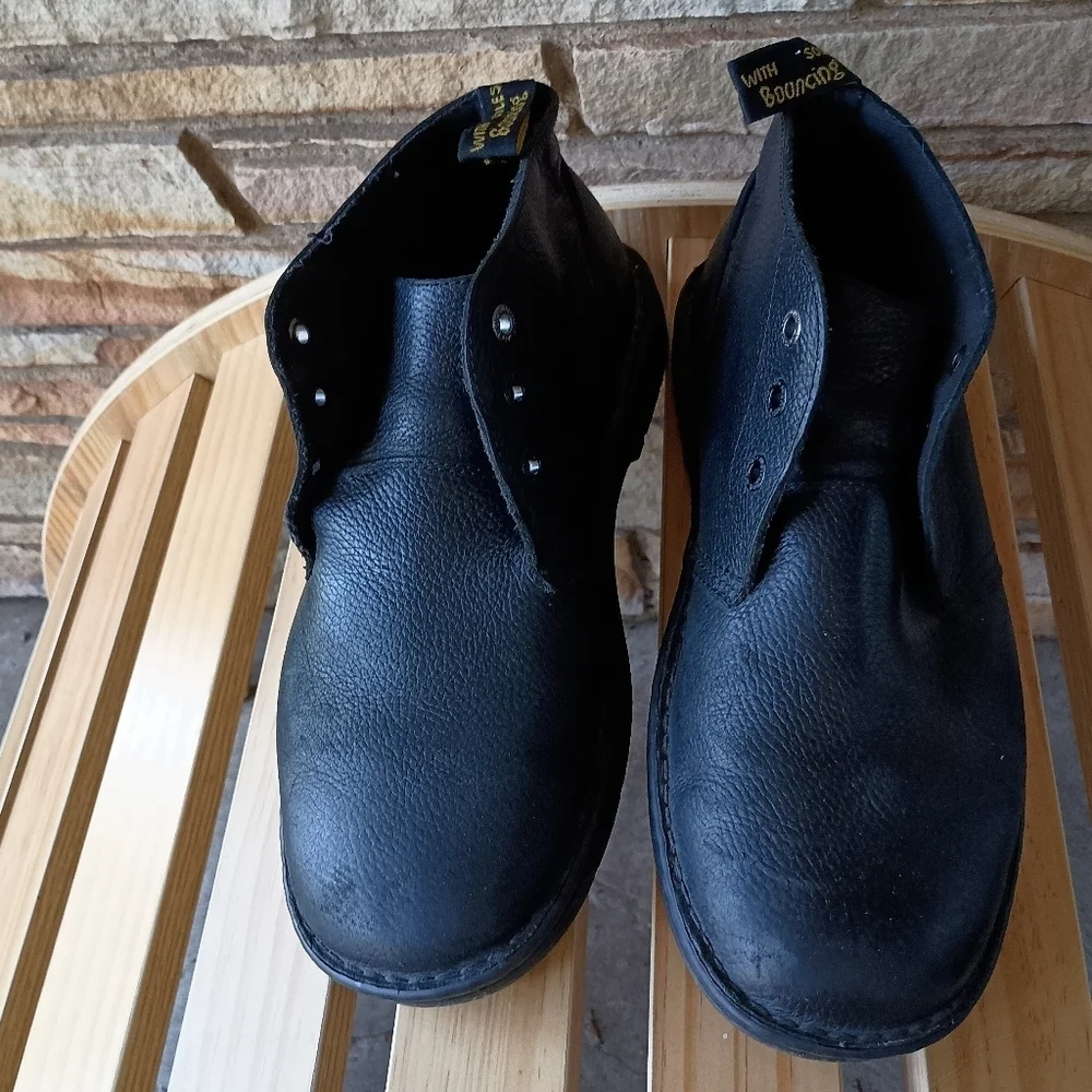 Dr. Martens but areas black