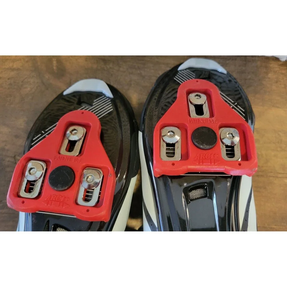 PELOTON Cycling Bike Shoes Size 38 - Women's 7 - No Cleats