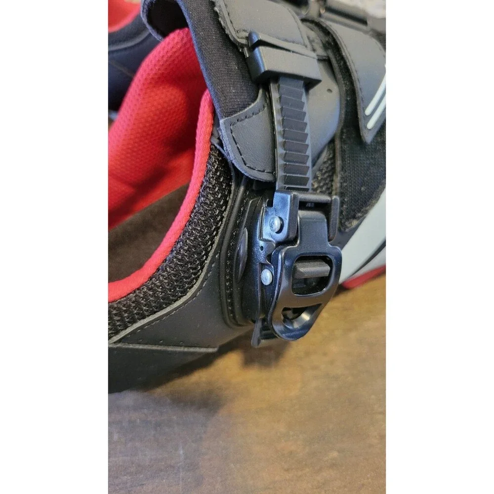 PELOTON Cycling Bike Shoes Size 38 - Women's 7 - No Cleats