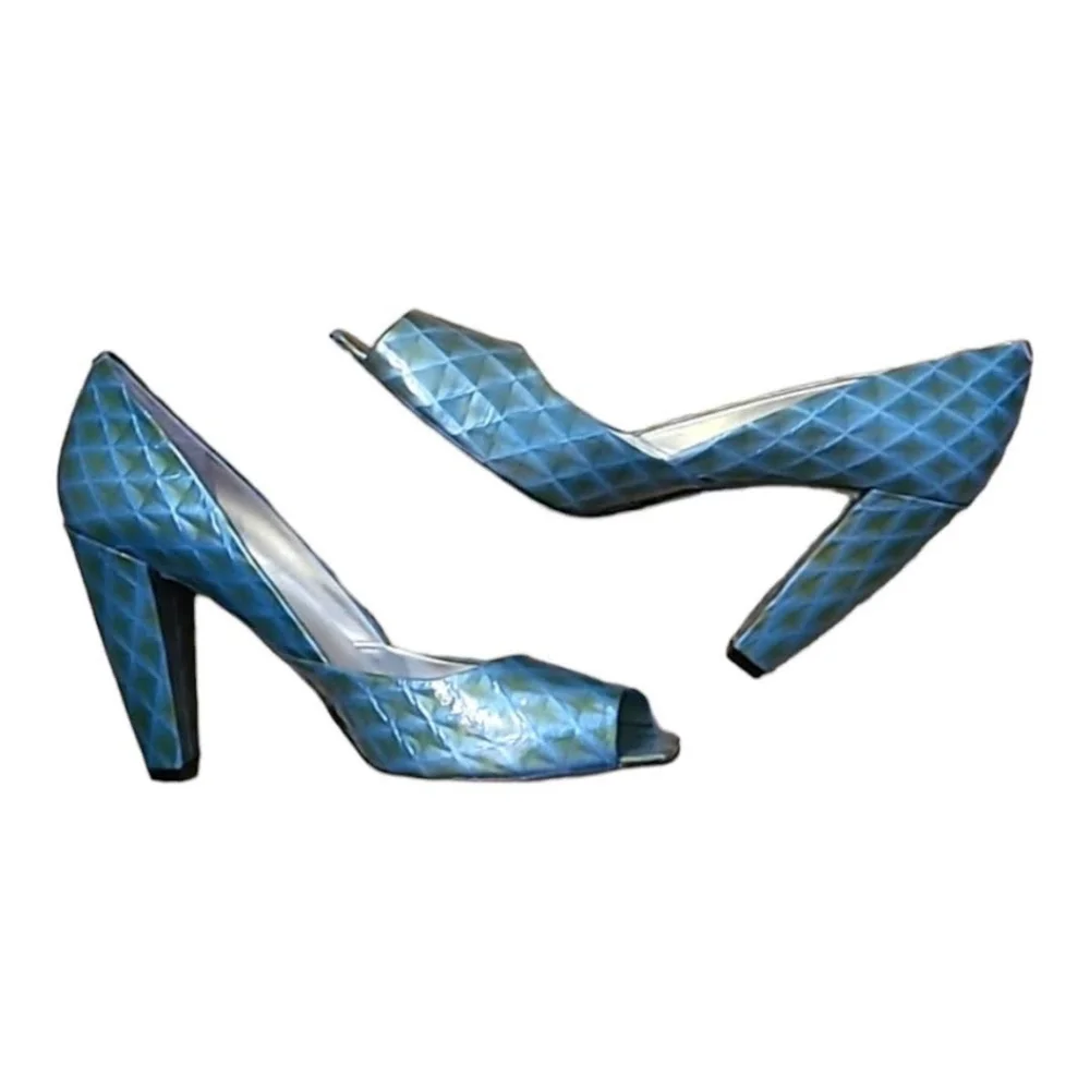 Enzo Angliolini Size 8 Green and Blue Peep Toe Heels