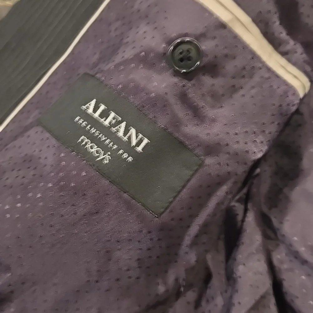Alfani tailored suit