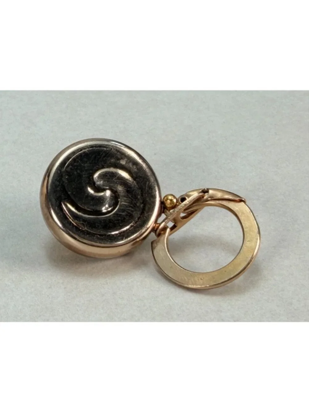 Vintage Abon Creations Retractable Key Reel Badge Holder Gold Tone Swirl Clip