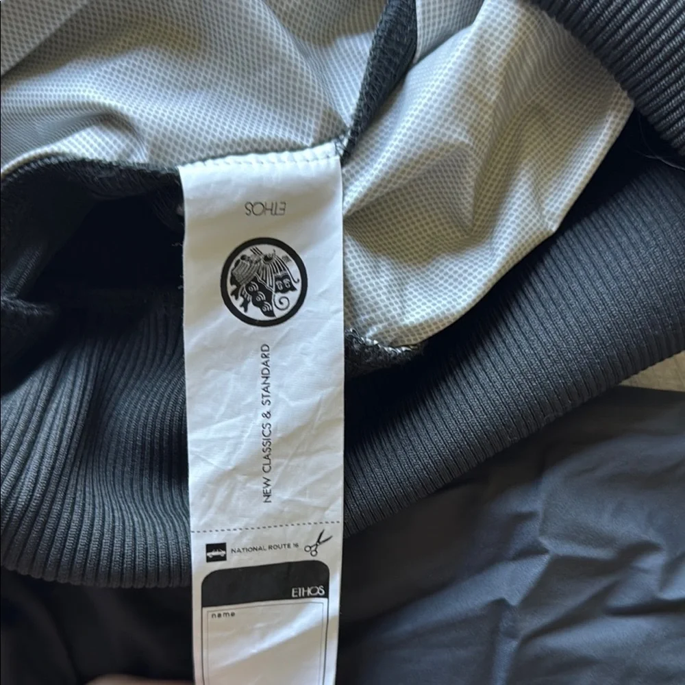 ETHOS‎ Men's Gray Pullover sz Large