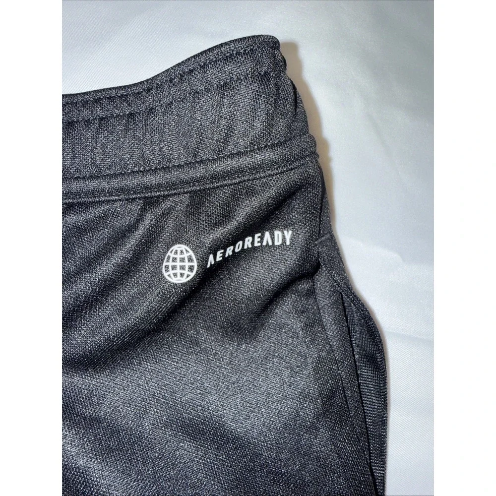 adidas aeroready track
