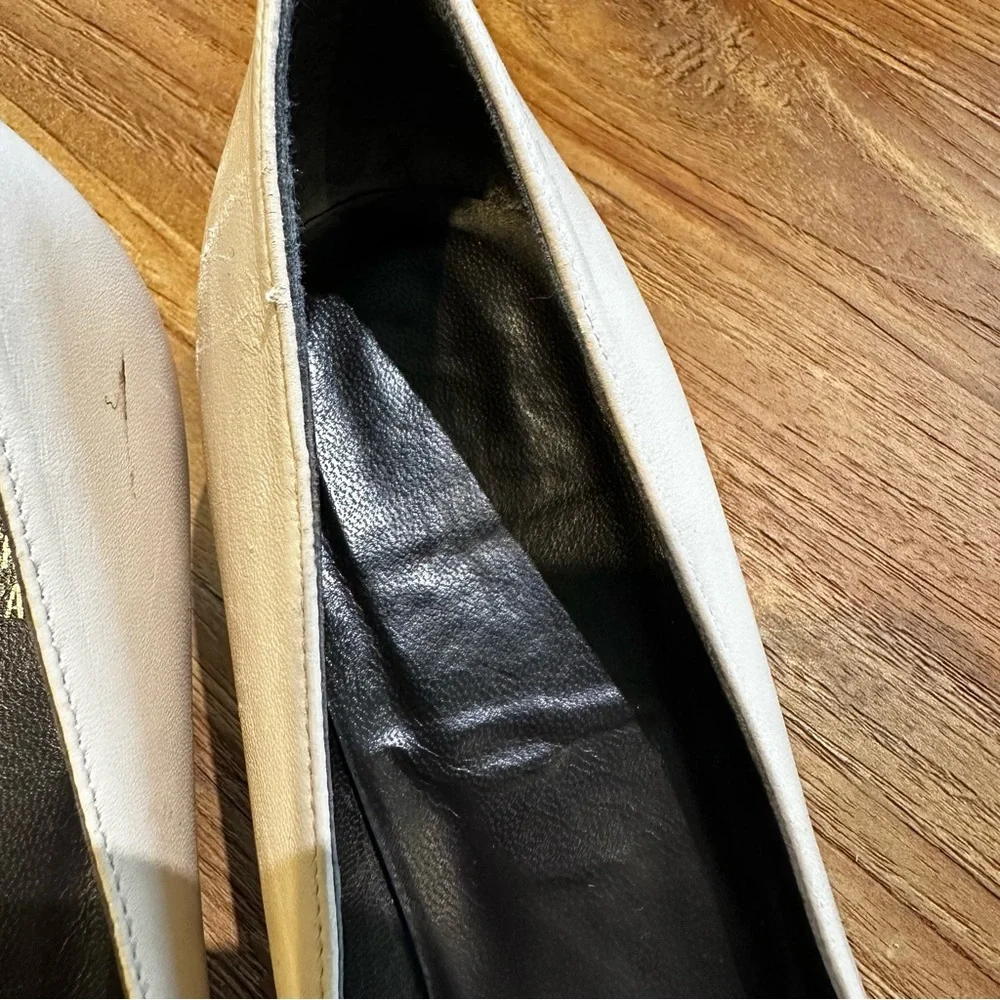 Stuart Weitzman Women’s Two Tone Leather Patent Spectator Kitten Heels Pointed 8