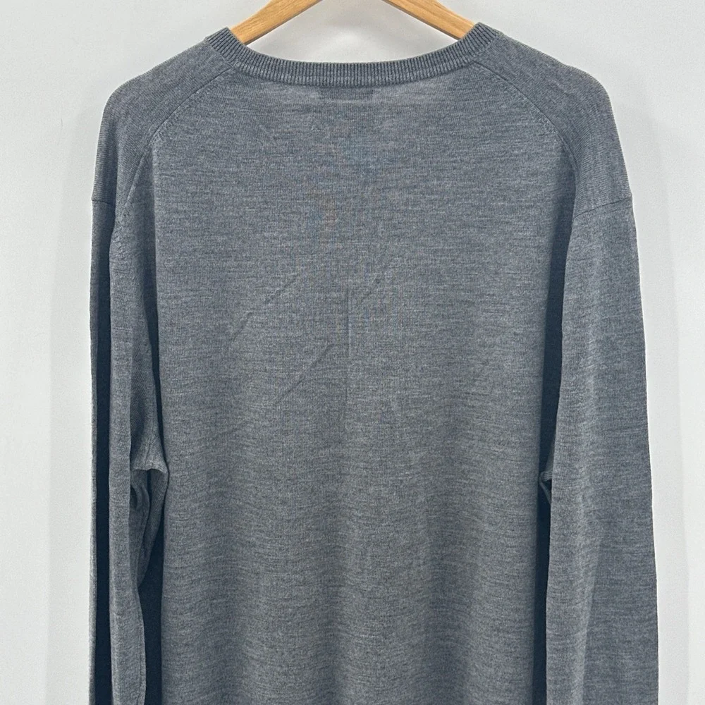 Joseph Abboud this item
