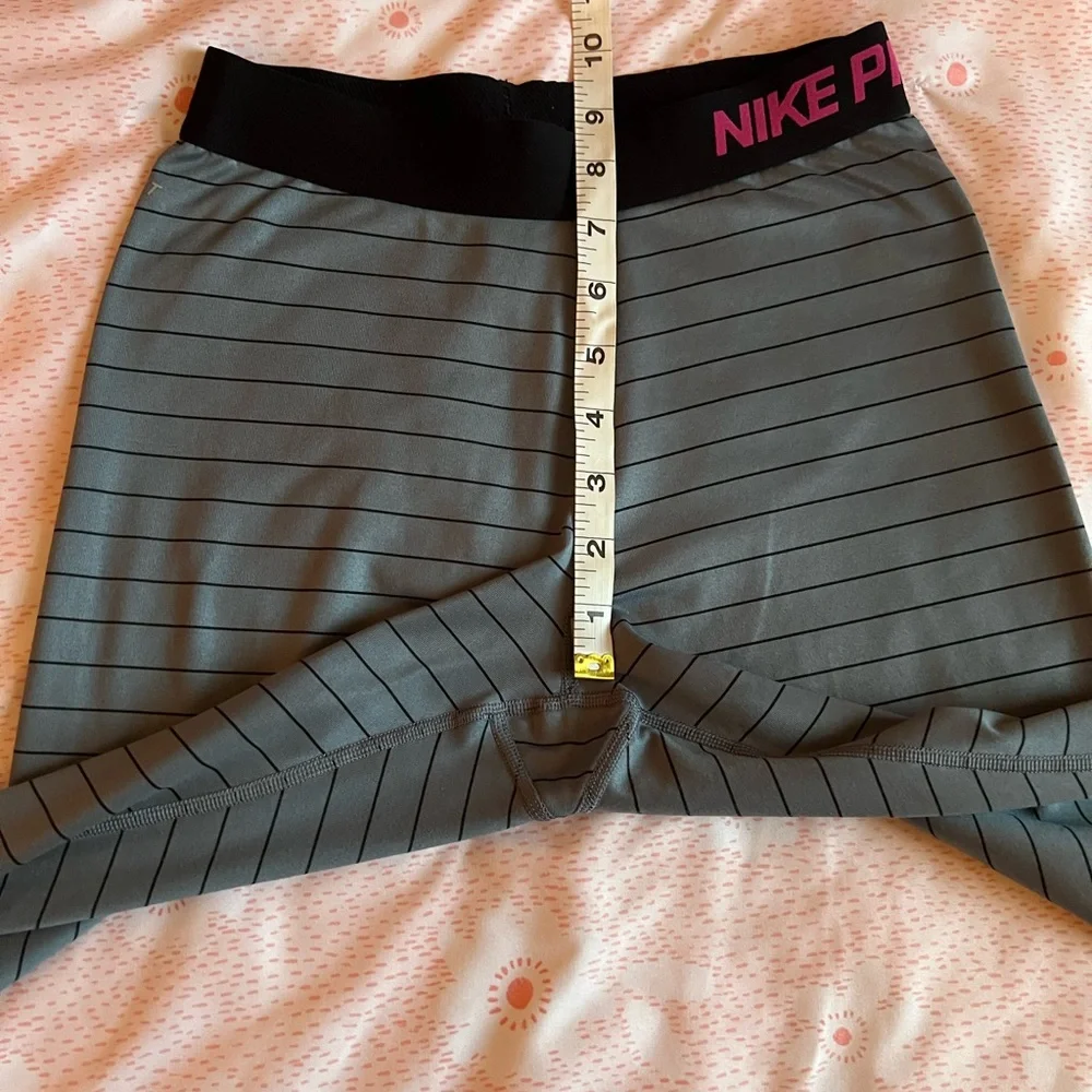 Nike excellent gently