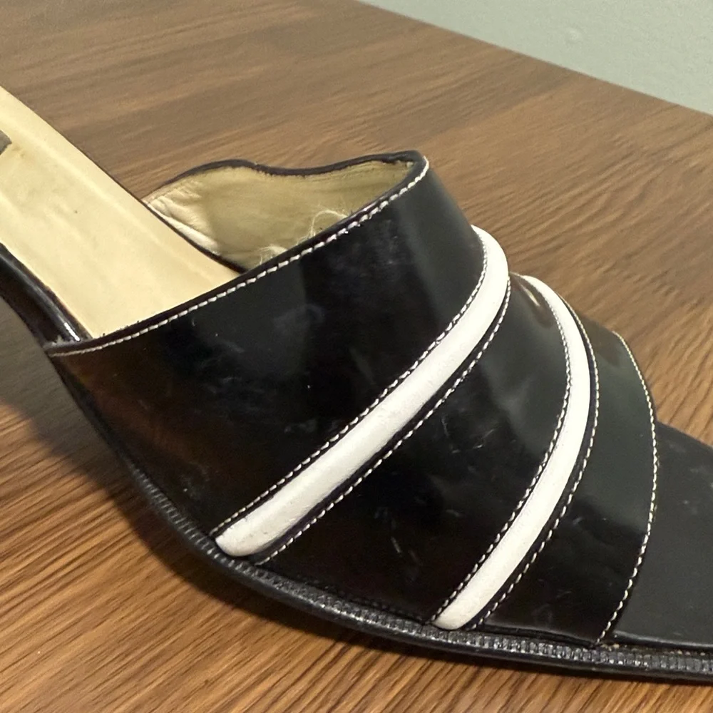 Bally chic black