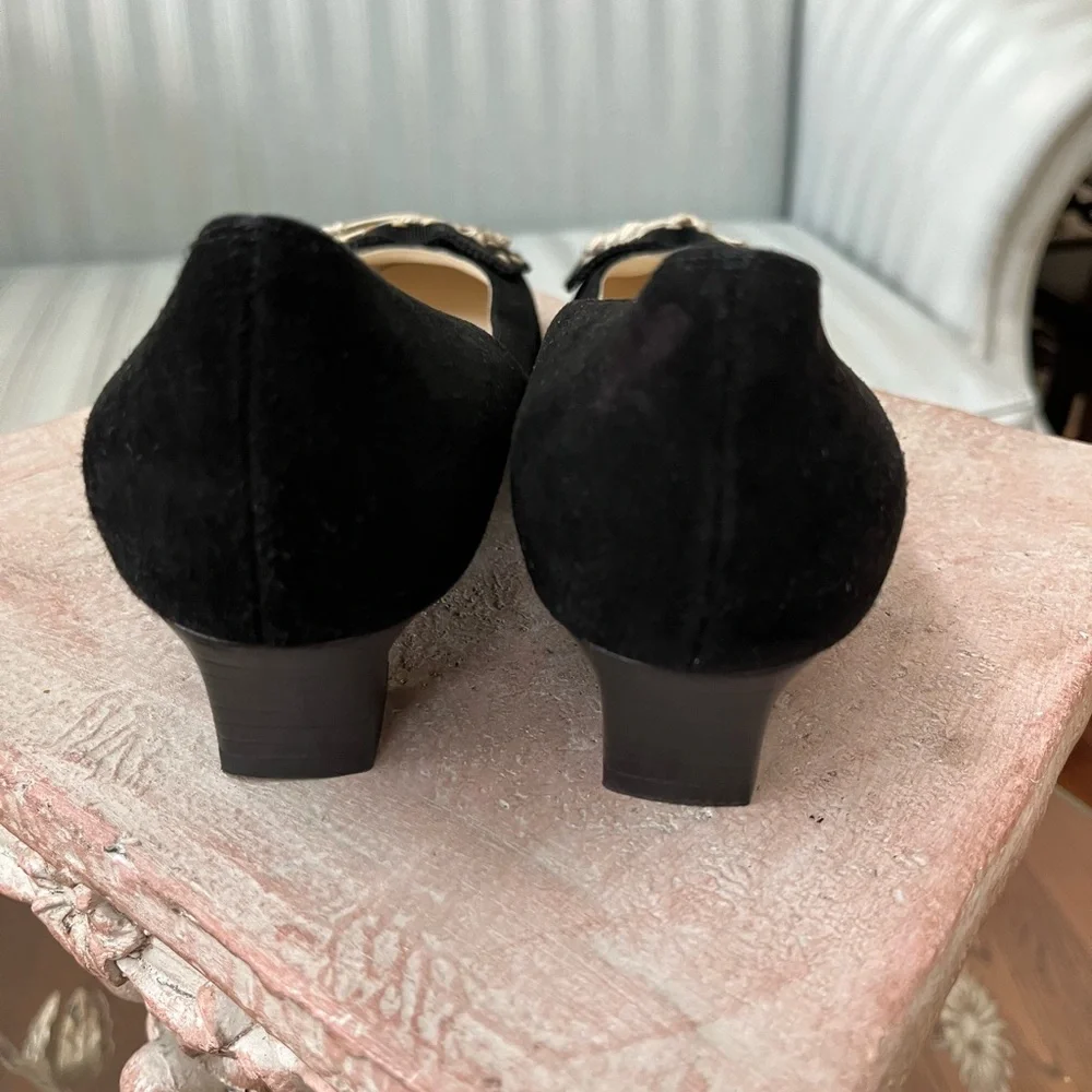 Salvatore Ferragamo lovely classic