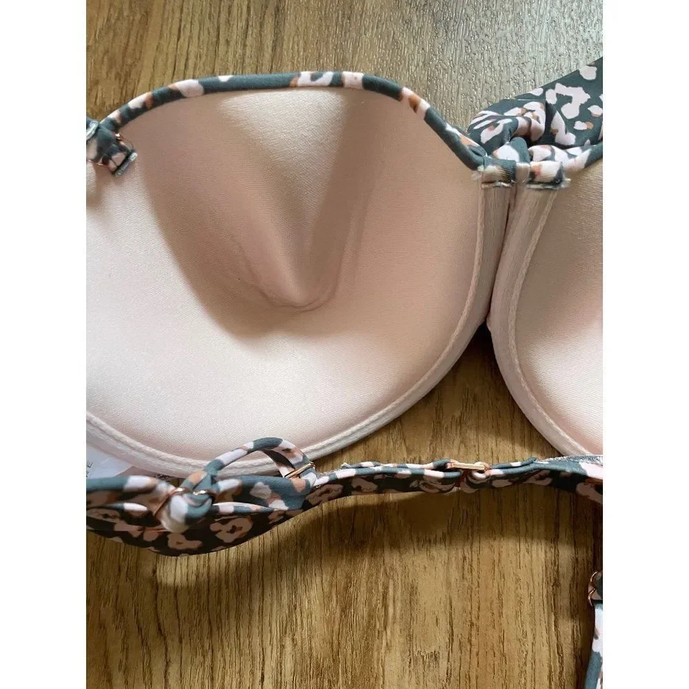 ‎Shade Shore swim top