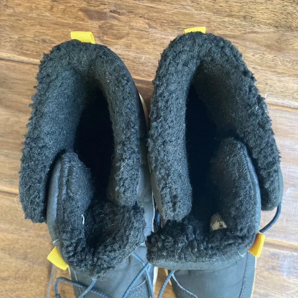 Merrell snow quest