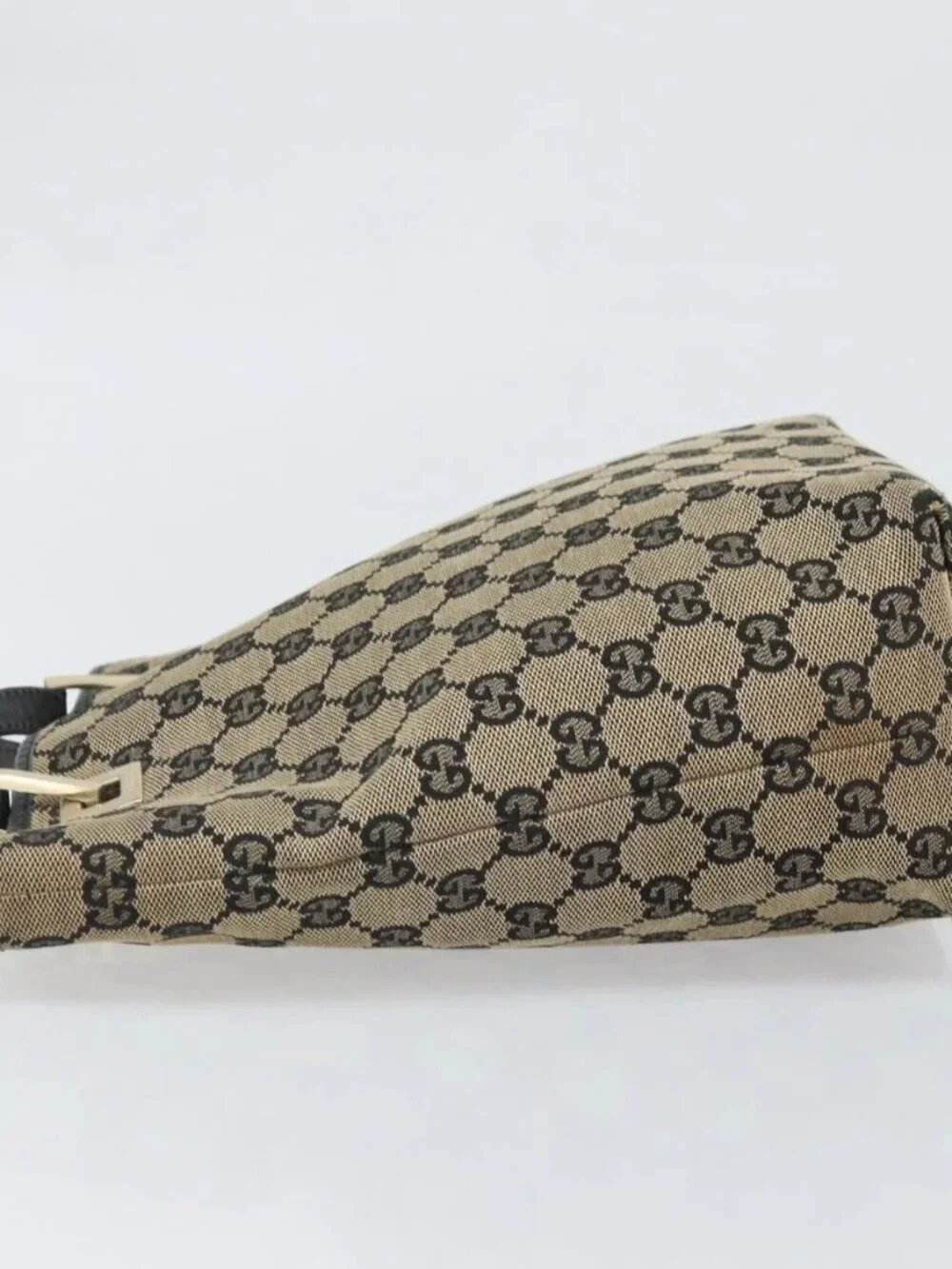 Gucci brand	gucci color	gold