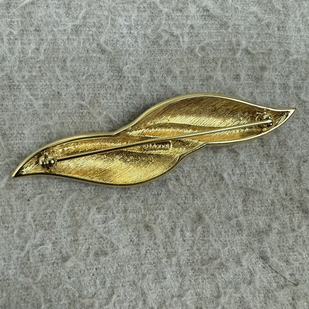 Monet Bar Brooch Womens Black Gold Tone Twisted Ribbon‎ Art Deco Vintage Pin