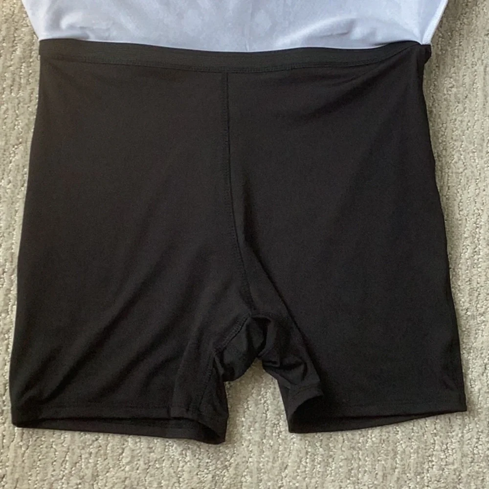 Lucky in Love athletic layered