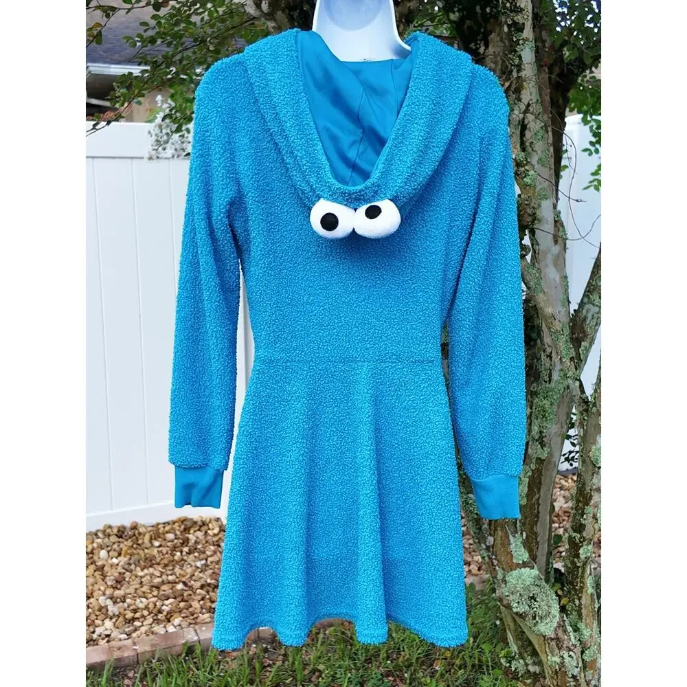 Sesame Street stay cozy