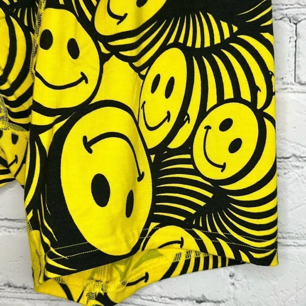 MeUndies smiley face