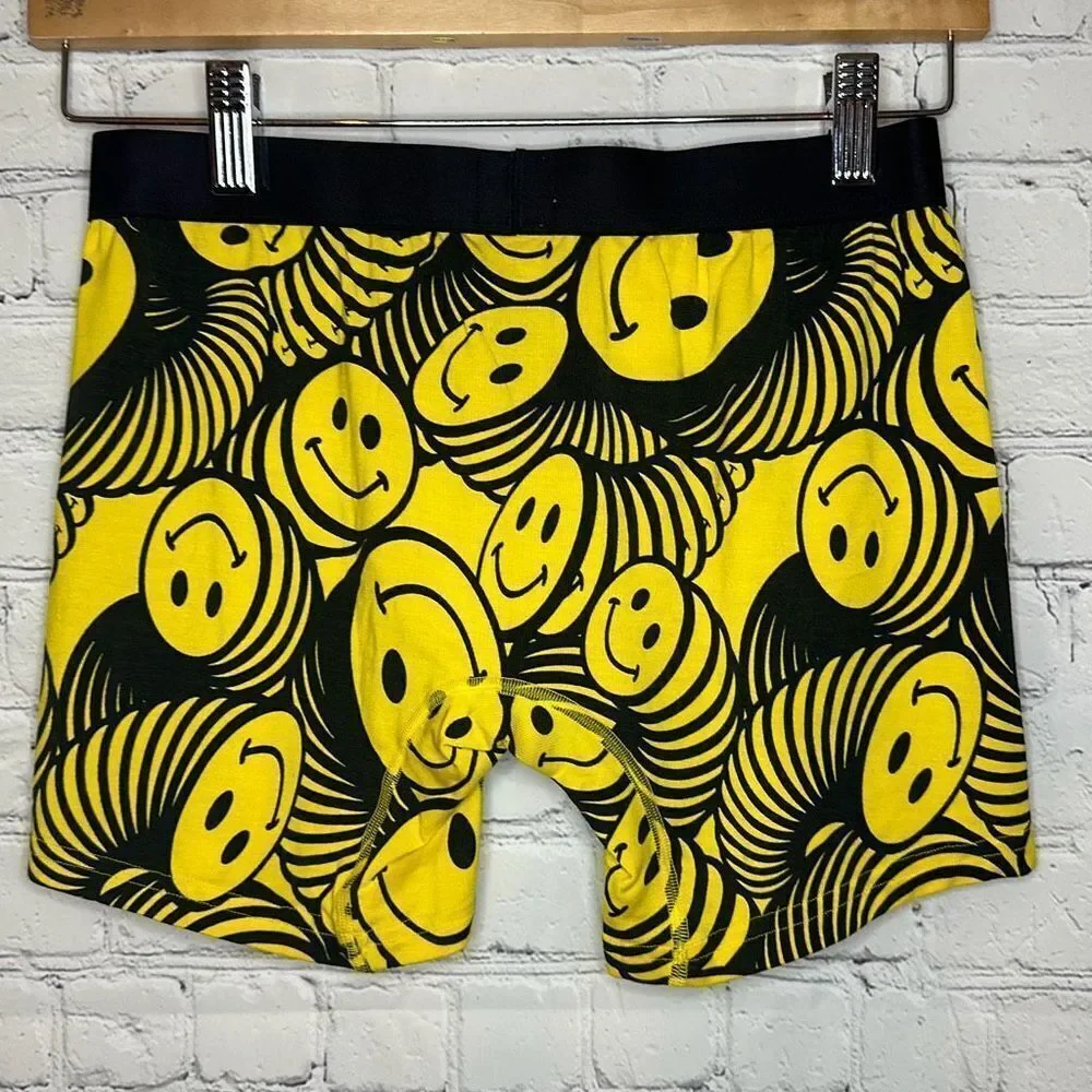 MeUndies smiley face
