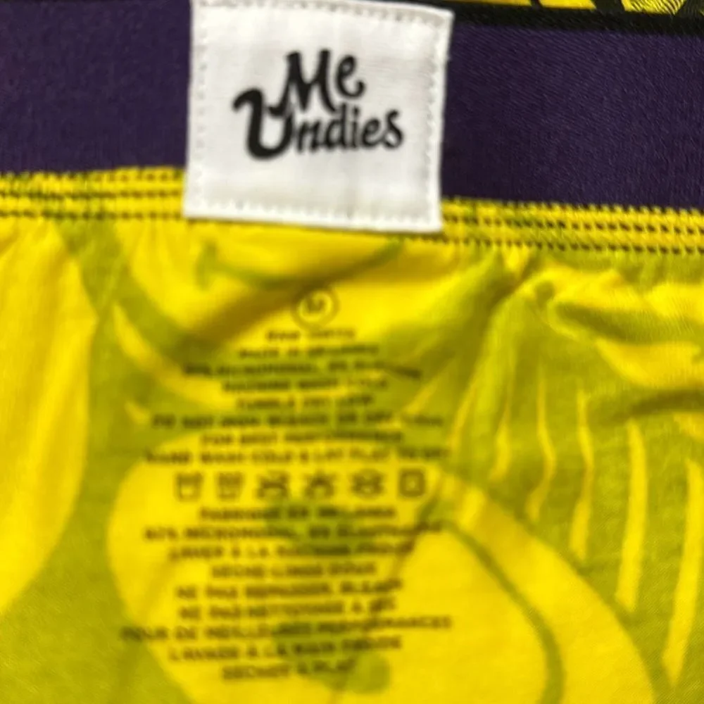 MeUndies smiley face