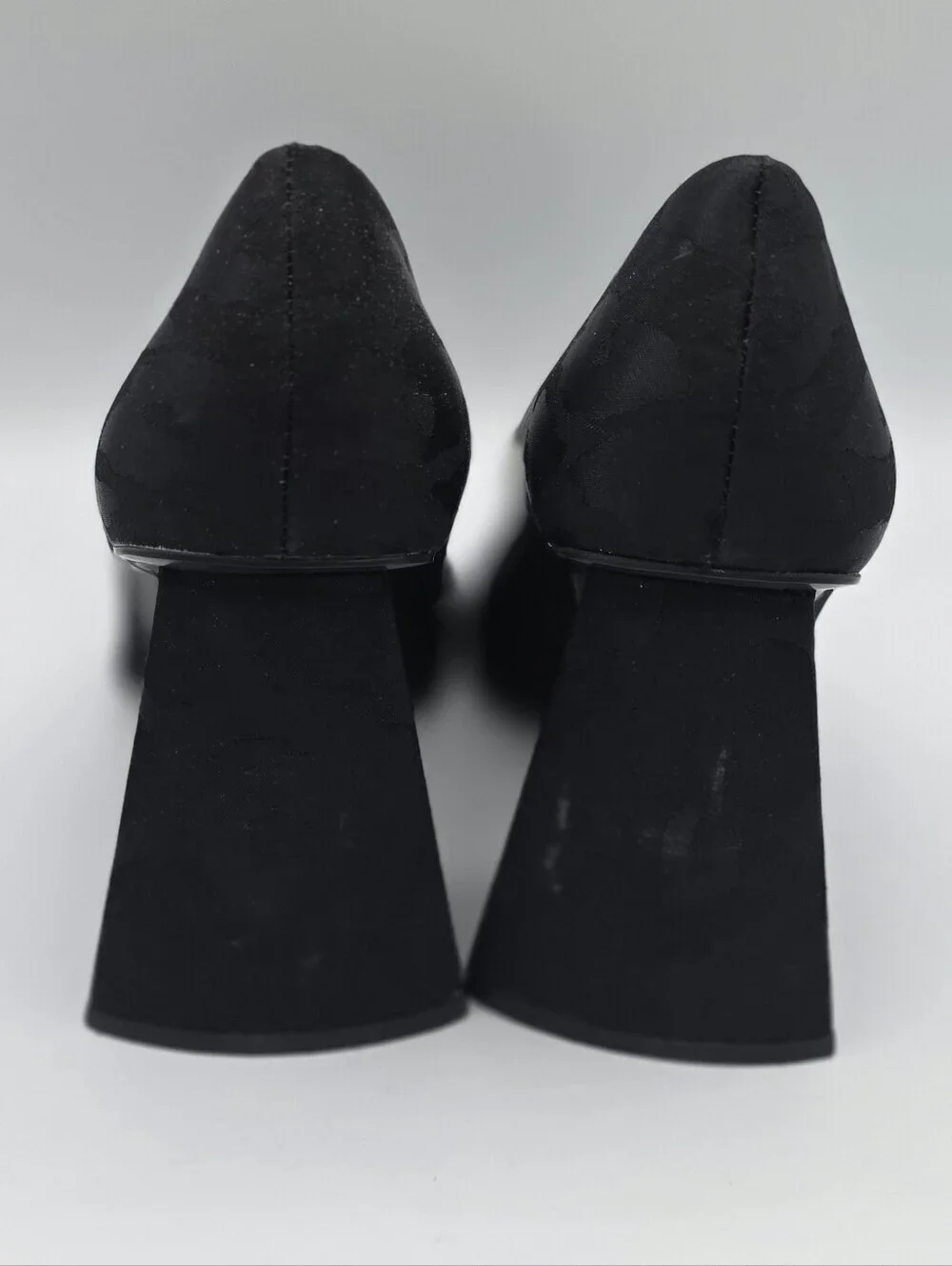 Zara classic black