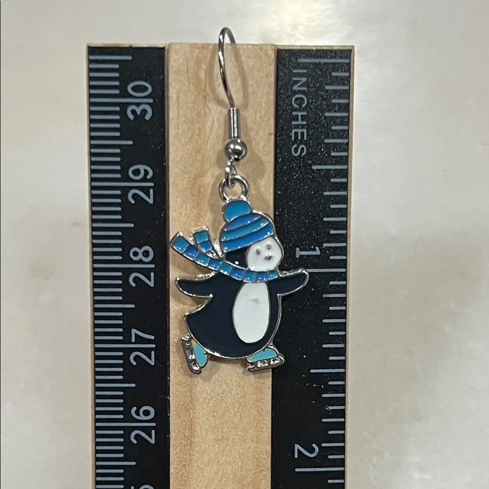 N/A cute penguin