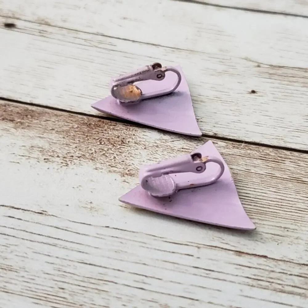 Vintage clip earrings