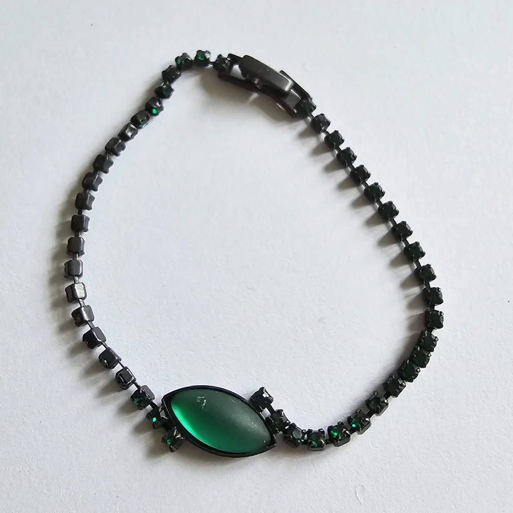 Vintage dainty bracelet