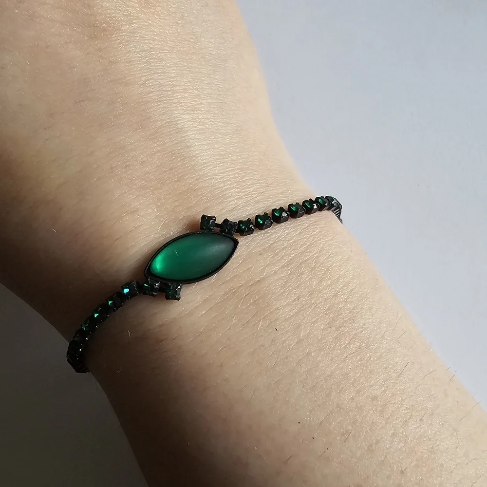 Vintage dainty bracelet