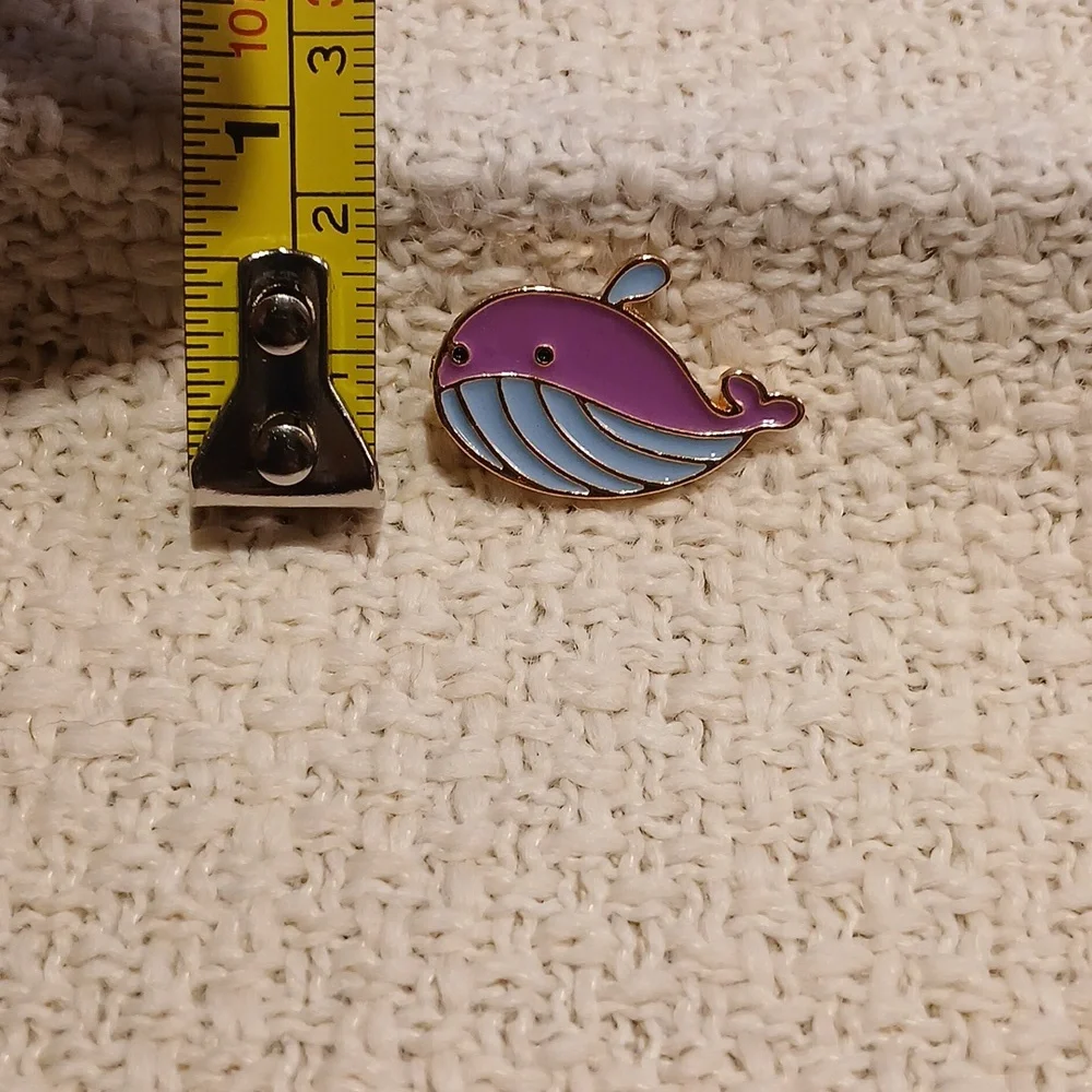 5/$25 NEW Purple and Blue Enamel Cartoon Whale Pin