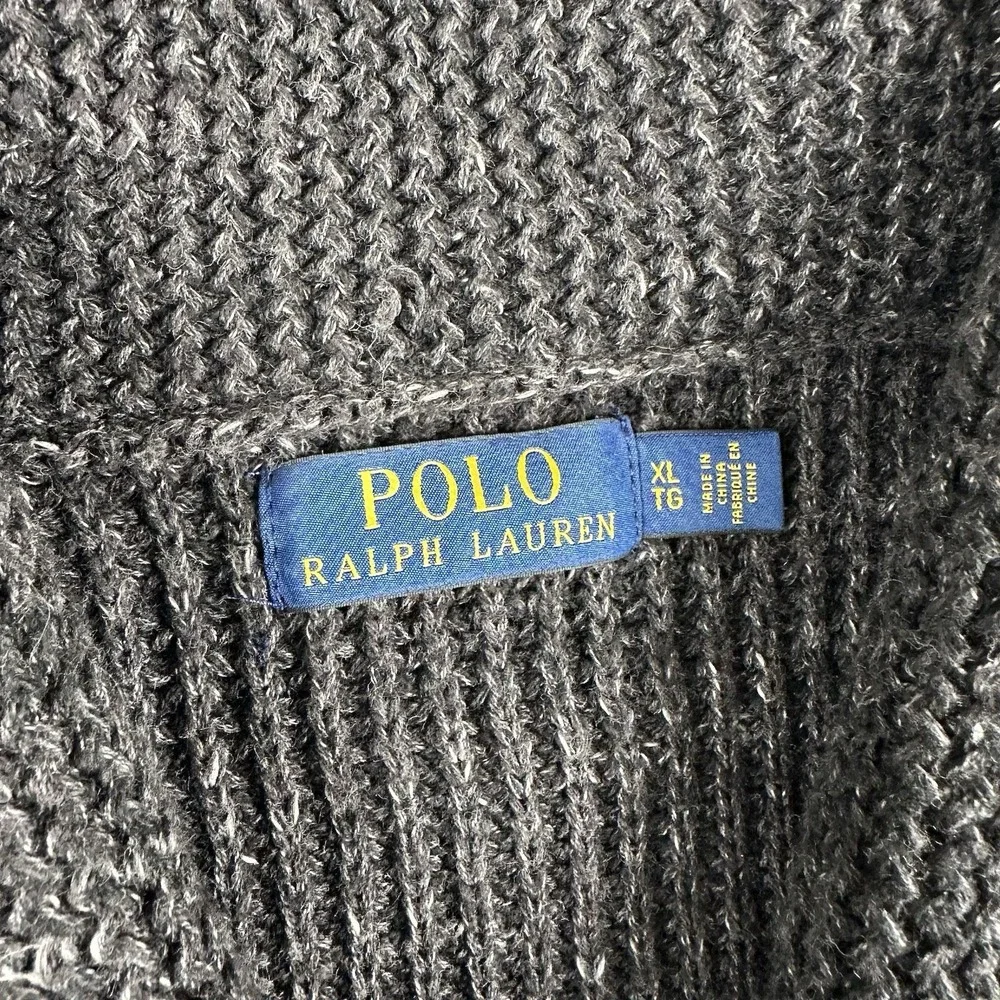 Ralph Lauren no holes