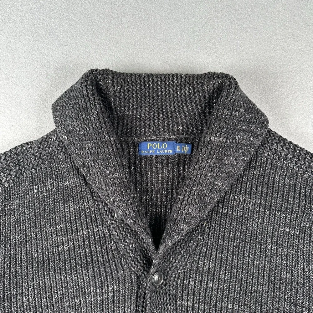 Ralph Lauren no holes