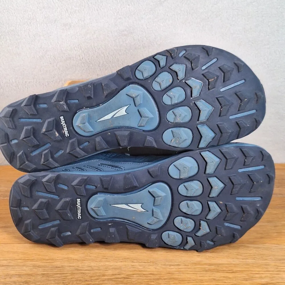 Altra lone peak