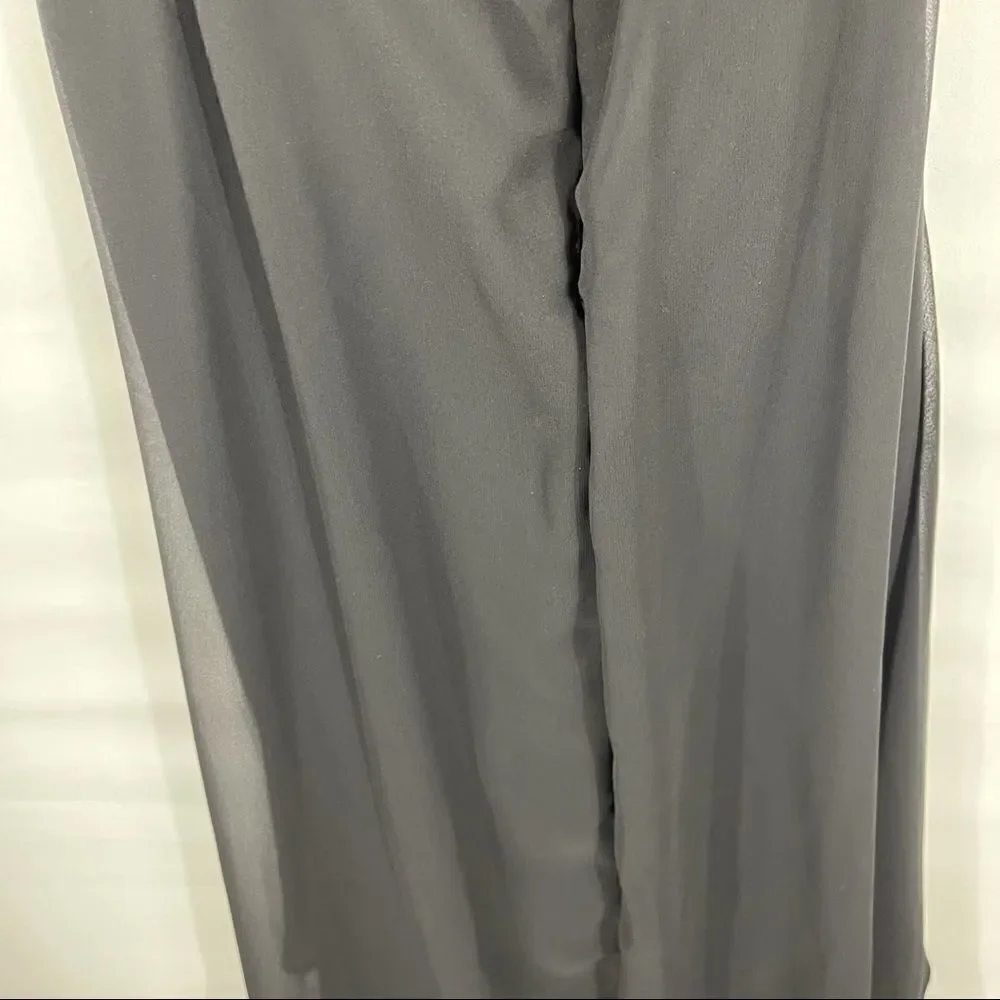 connected apparel •size  10