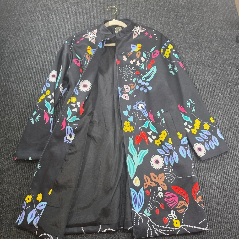 Eva Franco vibrant floral