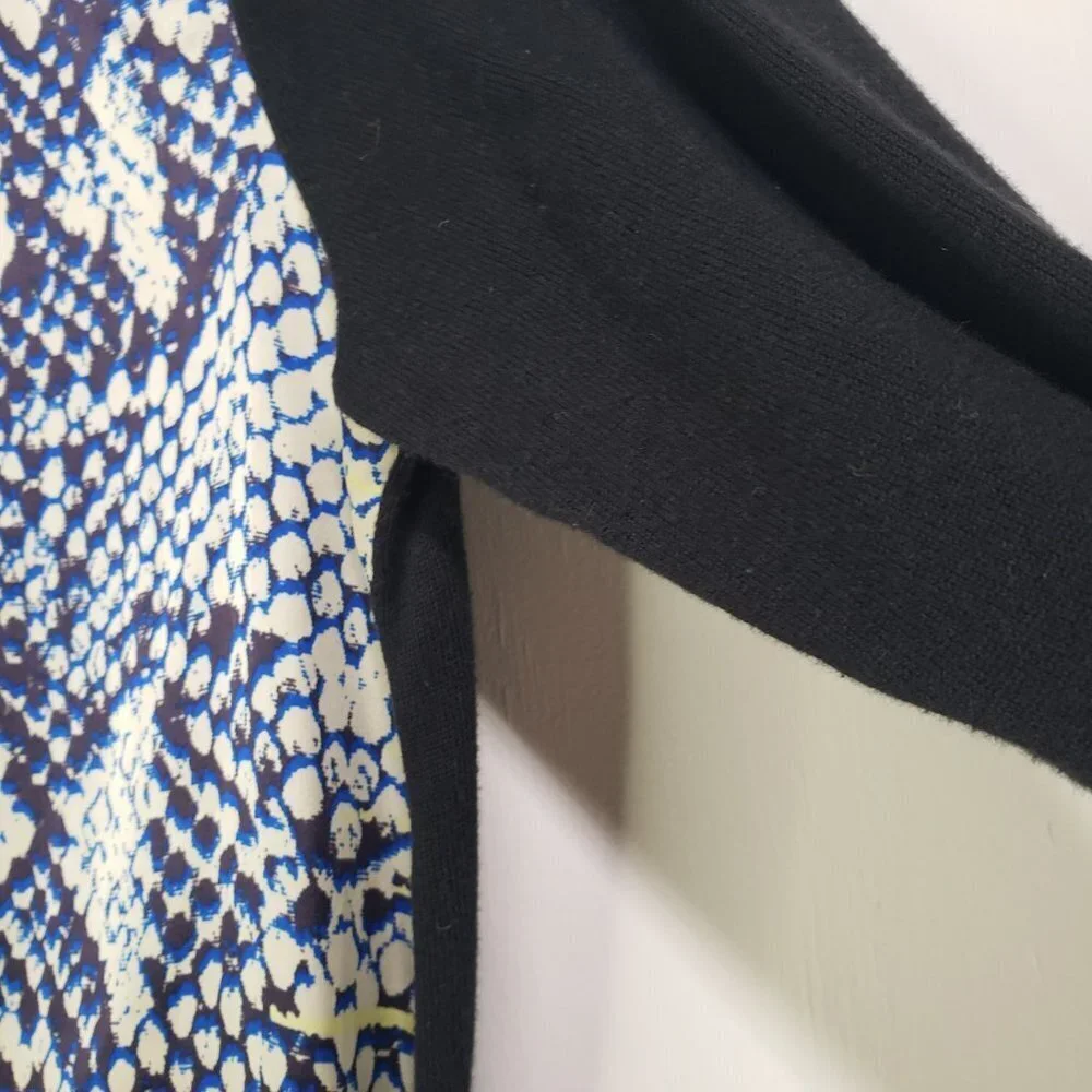 Saks 5th Avenue Black Label Sweater Cardigan Ombre Satin Back Snakeskin‎ M
