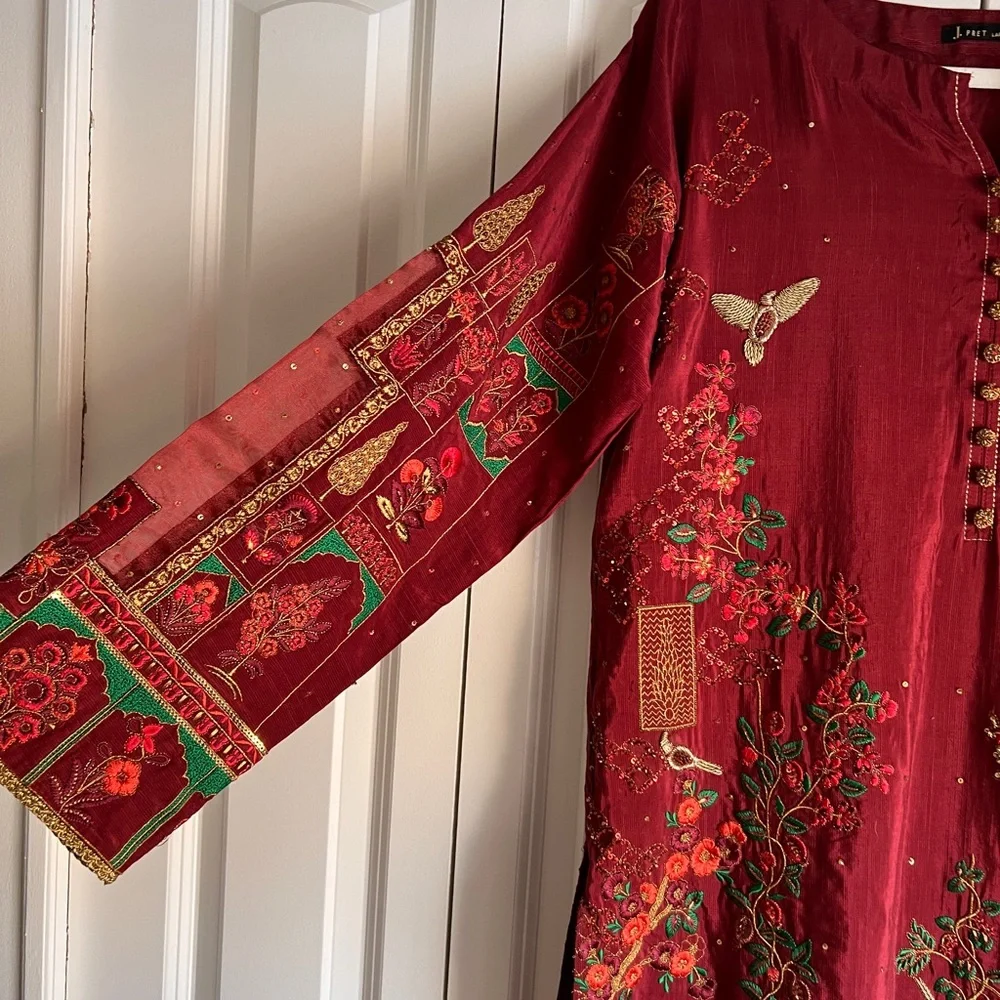 Salwar Kameez stunning formal
