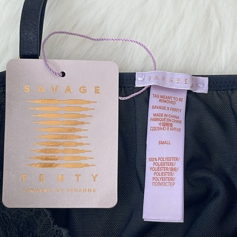 Savage X Fenty turn up